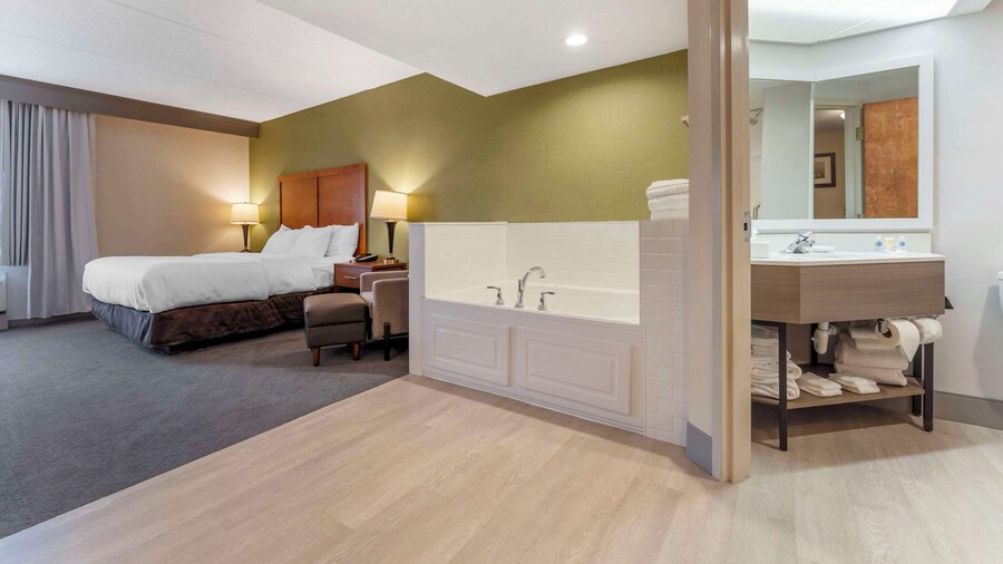 Comfort Inn & Suites LaVale - Cumberland