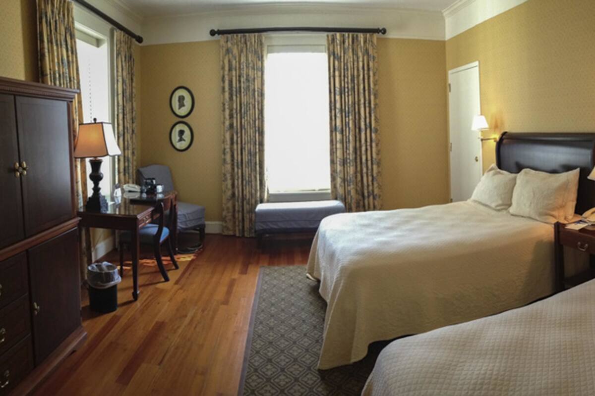 In-room safe, desk, laptop workspace, iron/ironing board