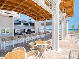 2 restaurants, breakfast, lunch, dinner served; Fusion cuisine