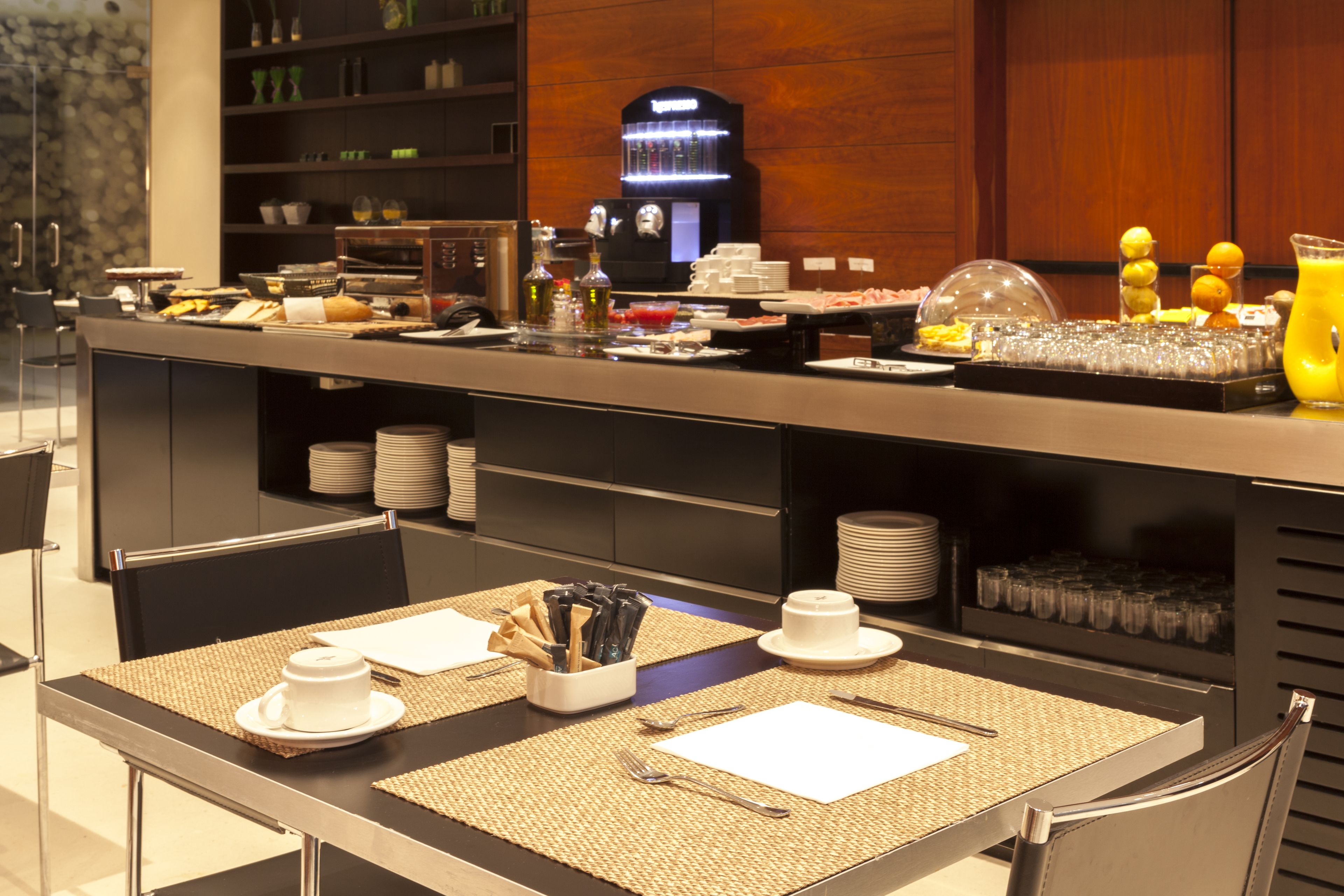 daily buffet breakfast (eur 15.40 per person)