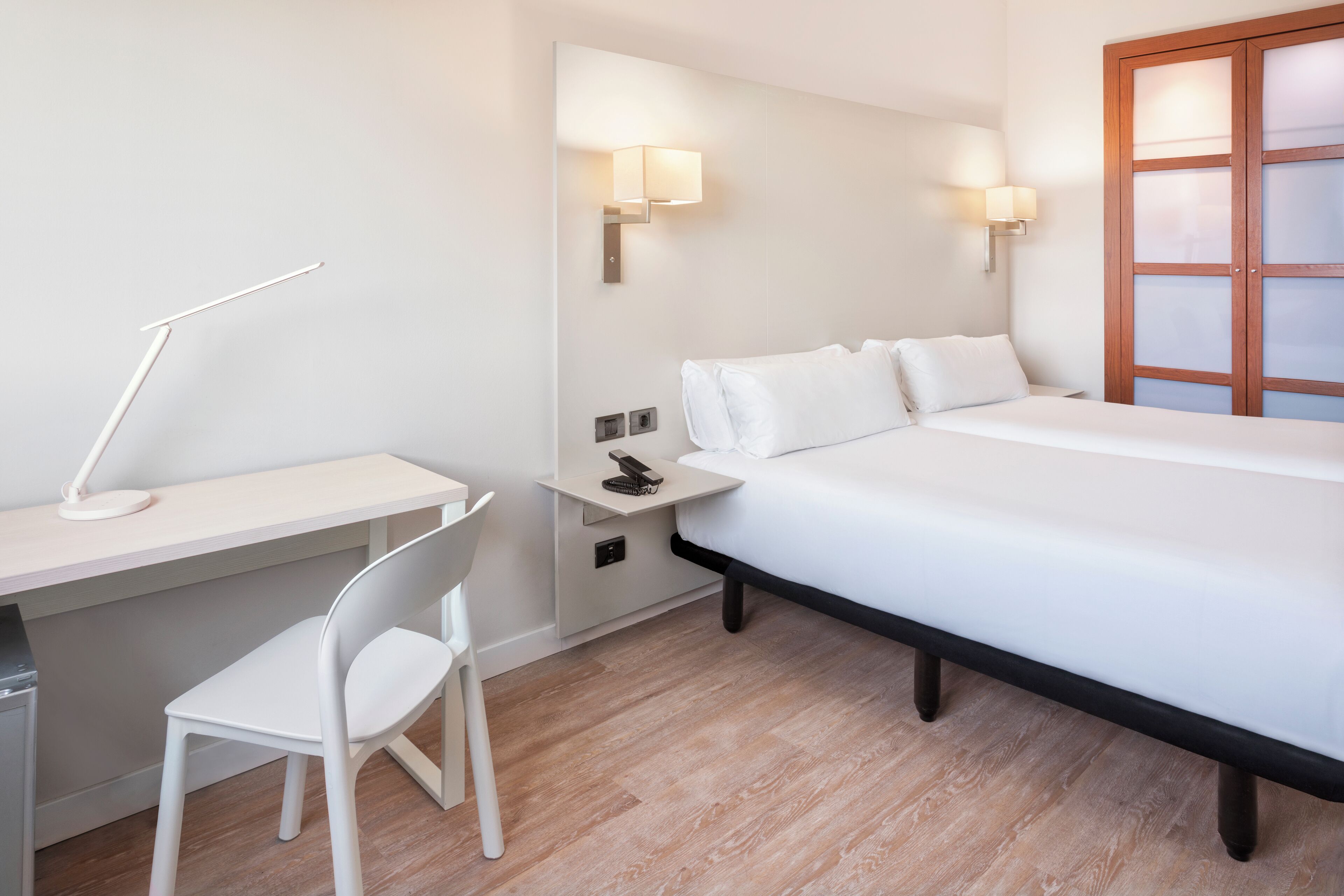 Foto - B&B HOTEL Granada Estación