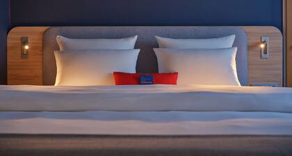 Holiday Inn Express Köln-Mülheim by IHG