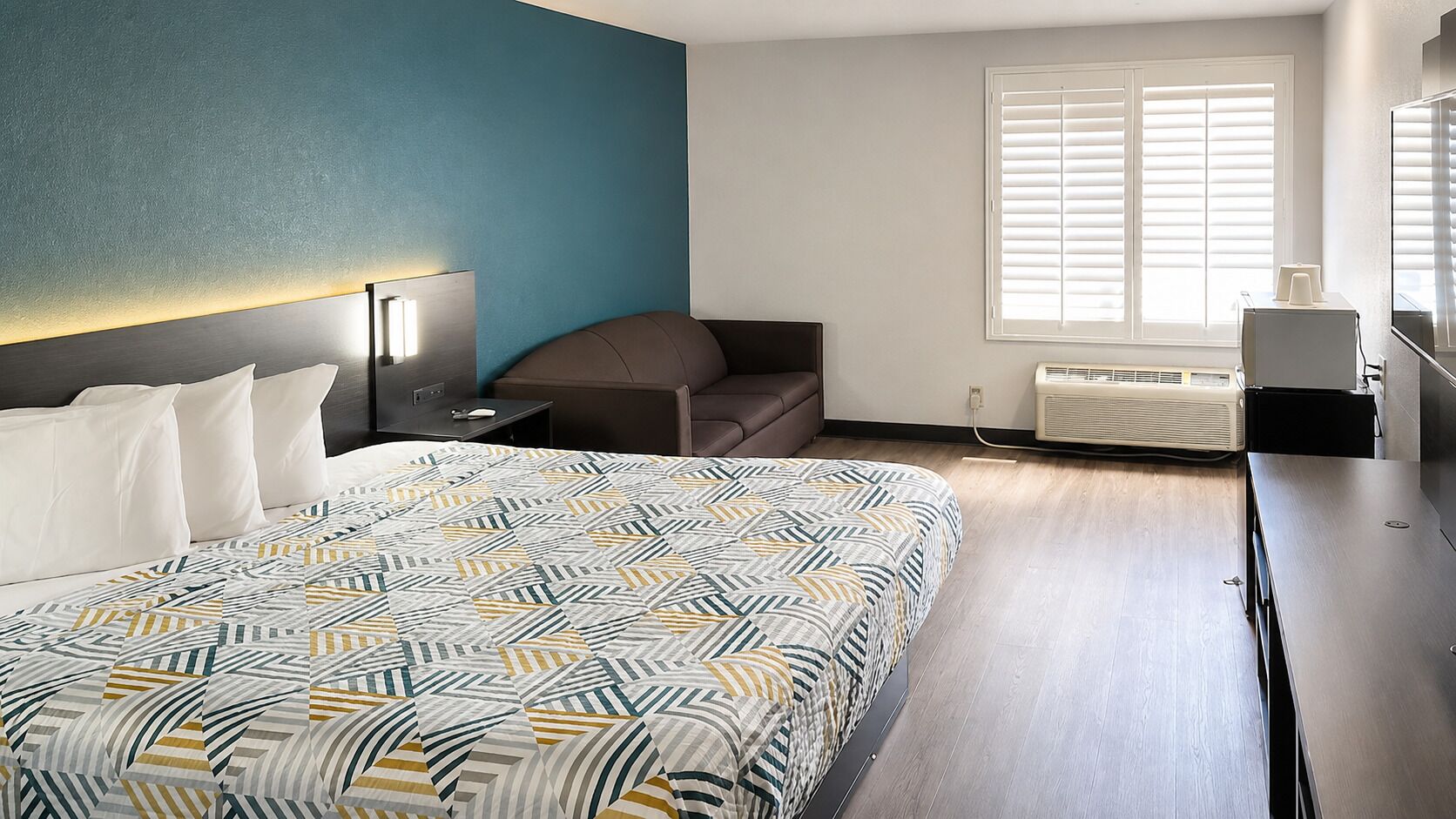 Desk, free WiFi, bed sheets