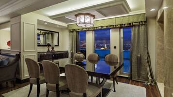 Business Center no quarto