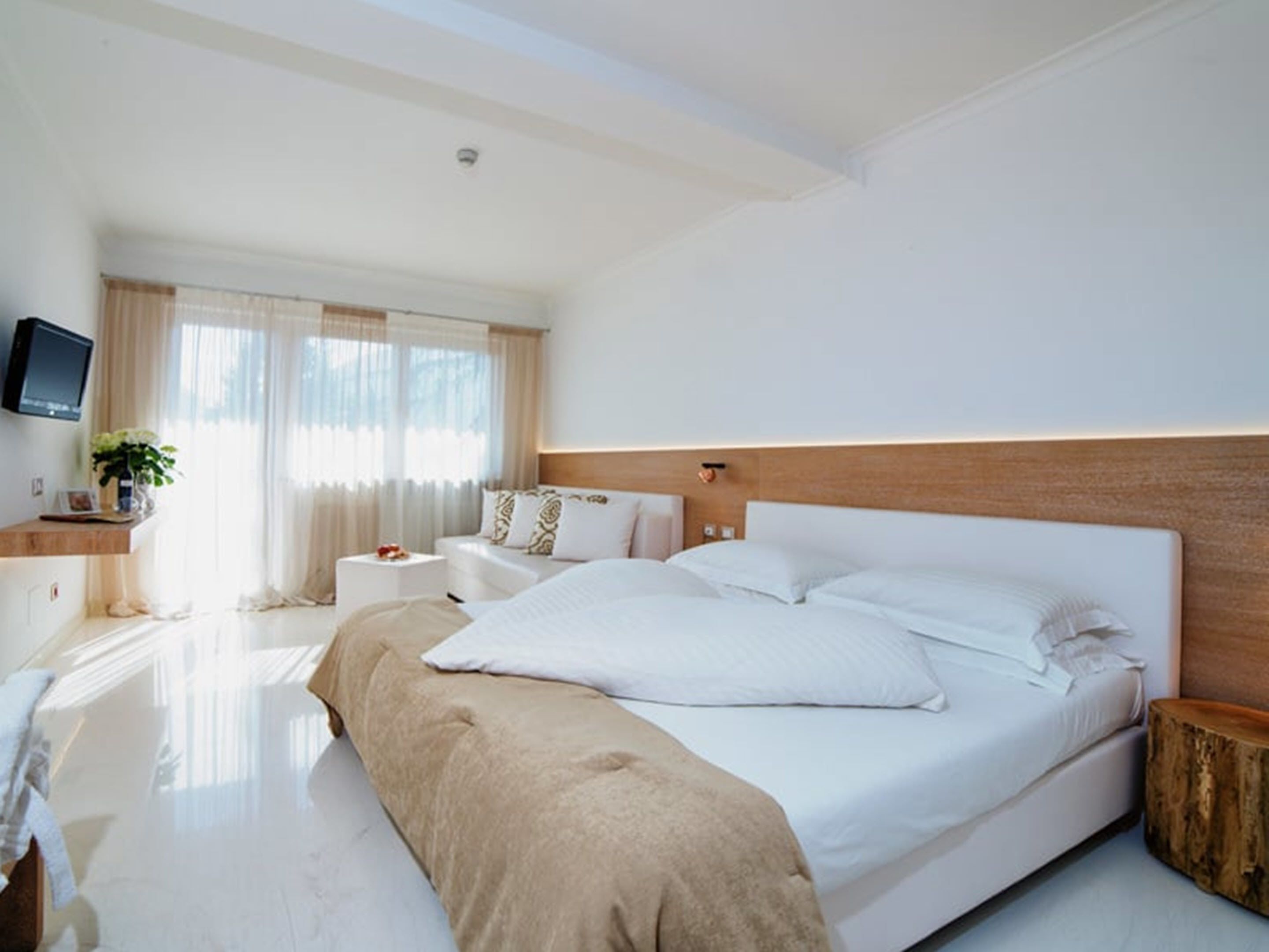 Superior Double Room | Down comforters, in-room safe, free WiFi