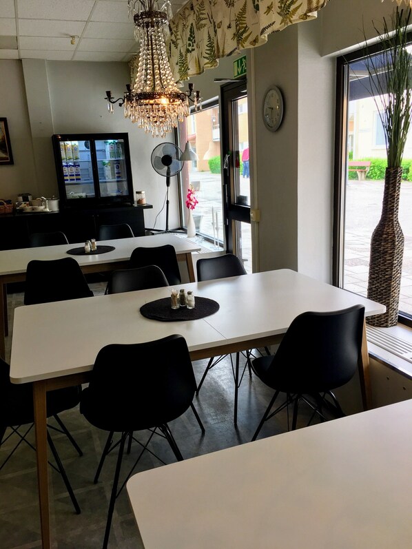 Free buffet breakfast on weekends - Best Western Hotel Bollnas (Bollnas)