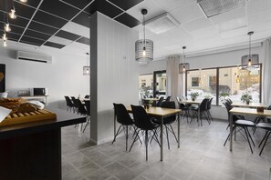 Colazione a buffet inclusa, servita nel weekend 