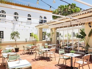 Exterior - ibis Sevilla (Seville)