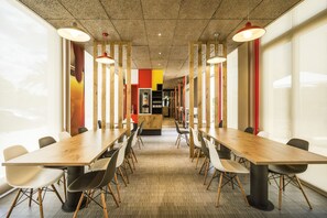 Dining - ibis Sevilla (Seville)