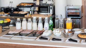 Frühstücksbuffet unter der Woche gegen Gebühr