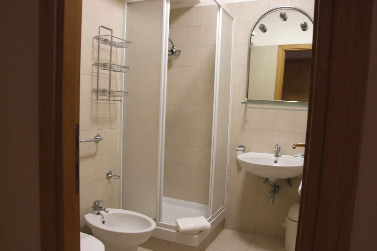 Shower, free toiletries, hair dryer, bathrobes