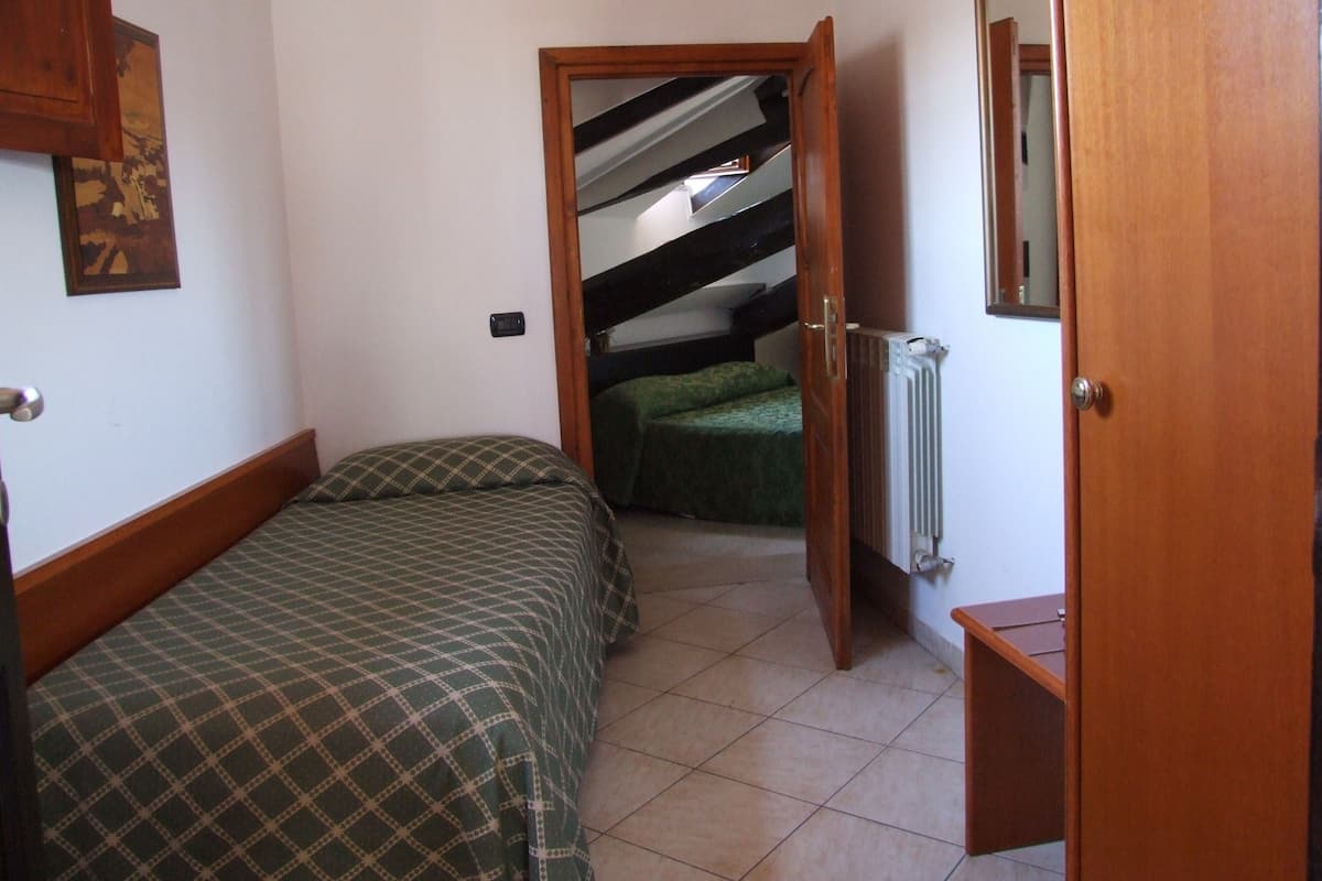 Quadruple Room | In-room safe, desk, blackout drapes, cribs (surcharge)
