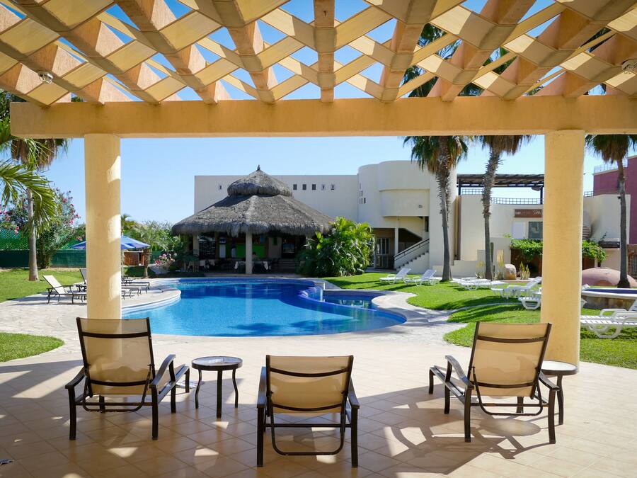 Outdoor pool, pool umbrellas
