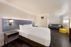 Suite, 1 King Bed with Sofa bed, Non Smoking | Desk, laptop workspace, free WiFi, bed sheets