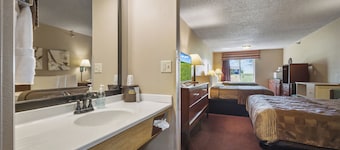 De Smet Super Deluxe Inn and Suites
