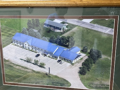 De Smet Super Deluxe Inn and Suites