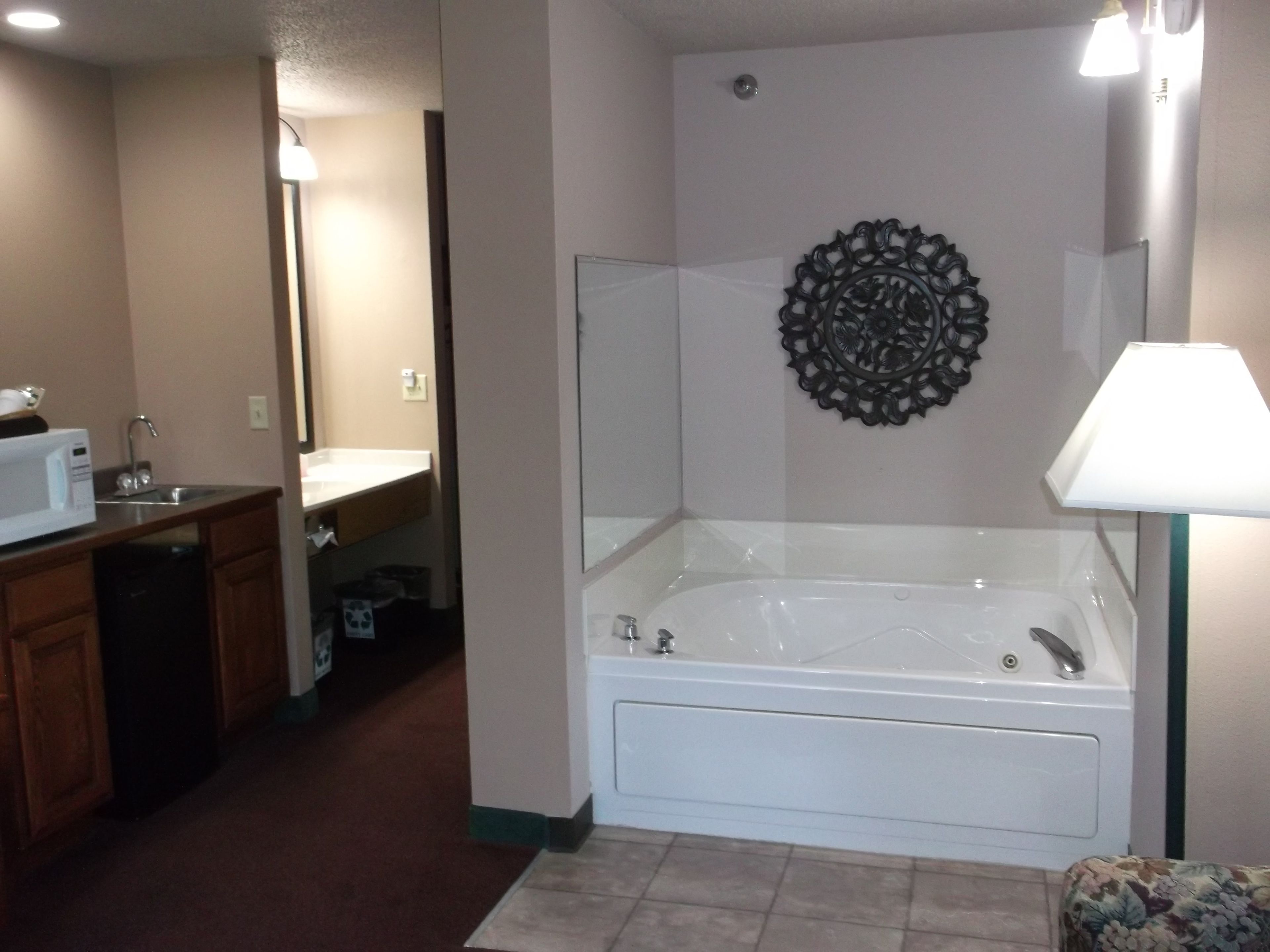 1 bedroom, desk, free wifi, bed sheets