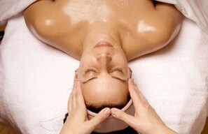 Body treatments, aromatherapy, hot stone massages, deep-tissue massages