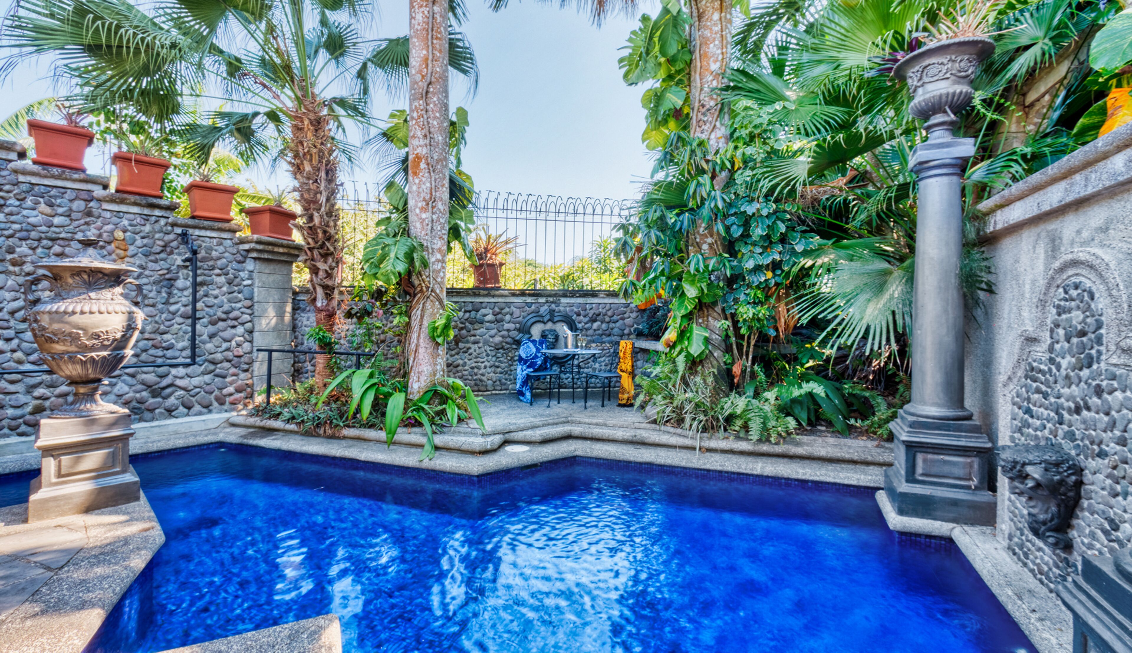 honeymoon suite | 1 bedroom, premium bedding, down duvets, minibar