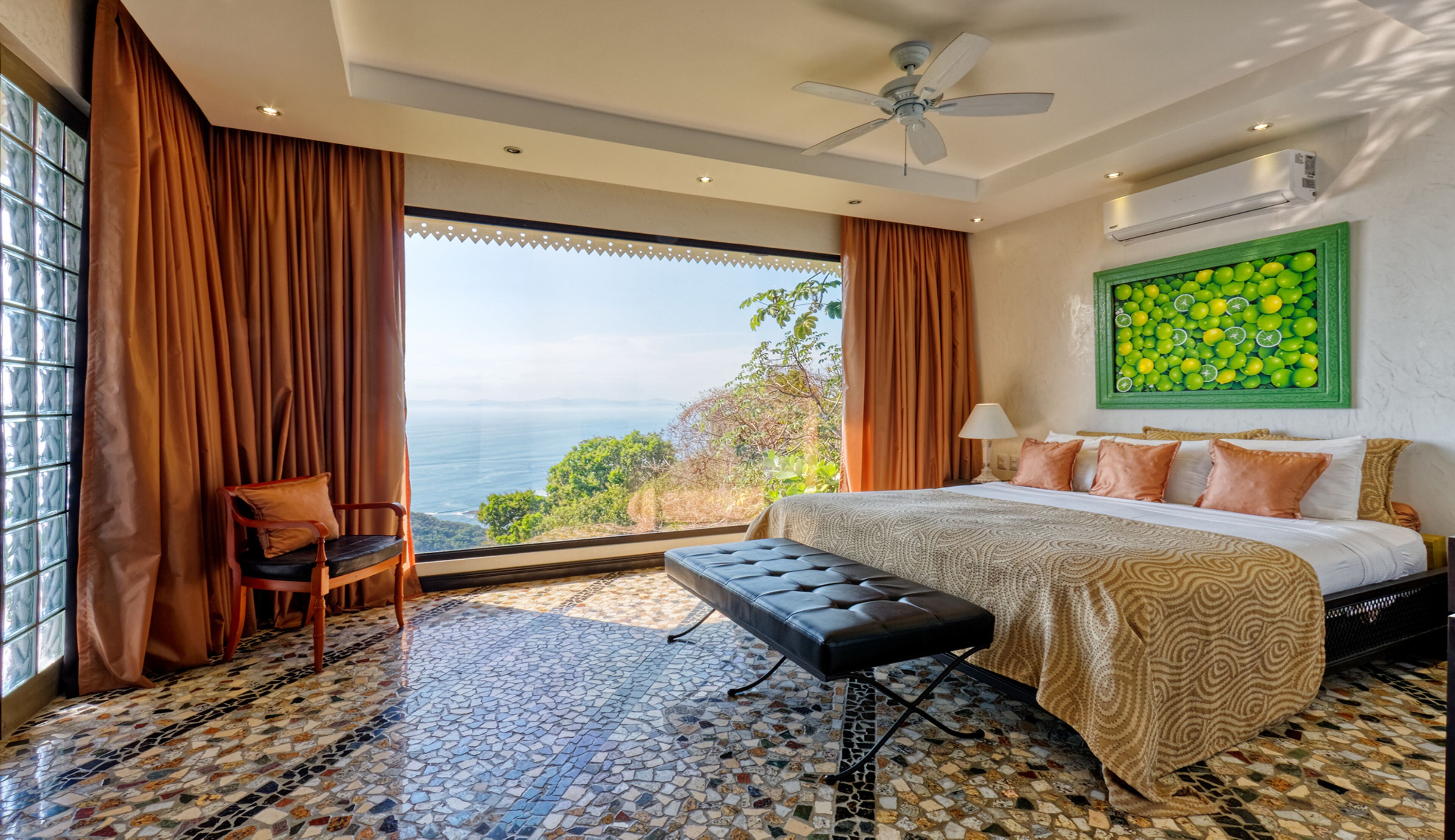 el barco suite | 1 bedroom, premium bedding, down duvets, minibar