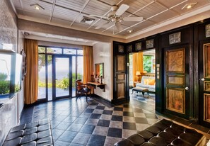 Master Suite | Premium bedding, down comforters, minibar, in-room safe