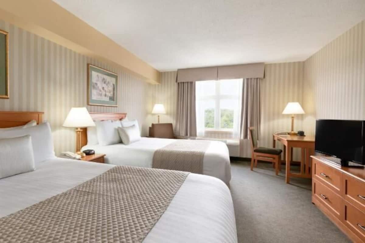 Pillow-top beds, desk, iron/ironing board, rollaway beds