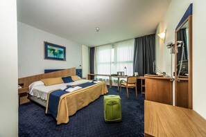 Chambre Supérieure Double ou avec lits jumeaux