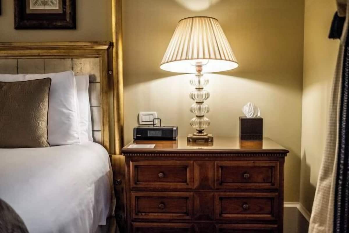 Egyptian cotton sheets, premium bedding, Select Comfort beds