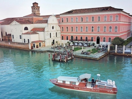City shuttle. San Clemente Palace, Venice