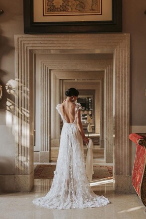 Indoor wedding - San Clemente Palace, Venice (Venice)