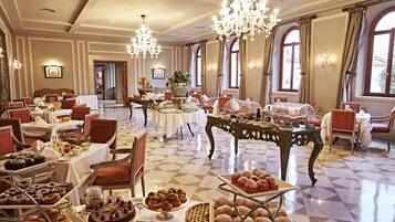 Dagelijks continentaal ontbijt inbegrepen