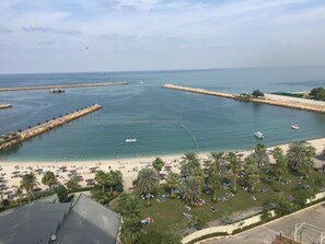 Vue sur la plage ou l’océan