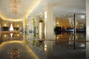 Hall