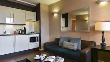 Deluxe Apartment, 2 Bedrooms | Pillowtop beds, in-room safe, desk, blackout drapes