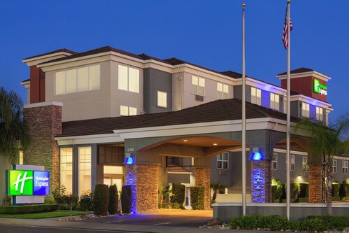 Holiday Inn Express West Sacramento by IHG