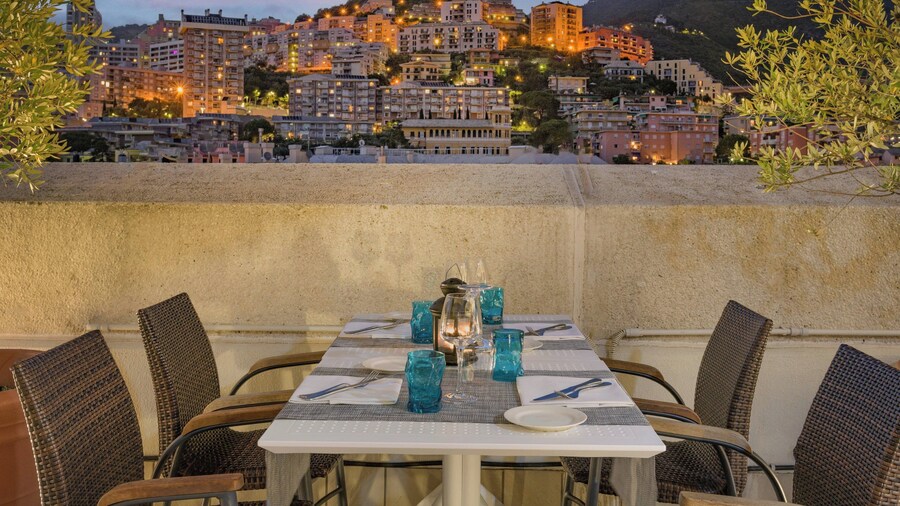 AC Hotel Genova by Marriott