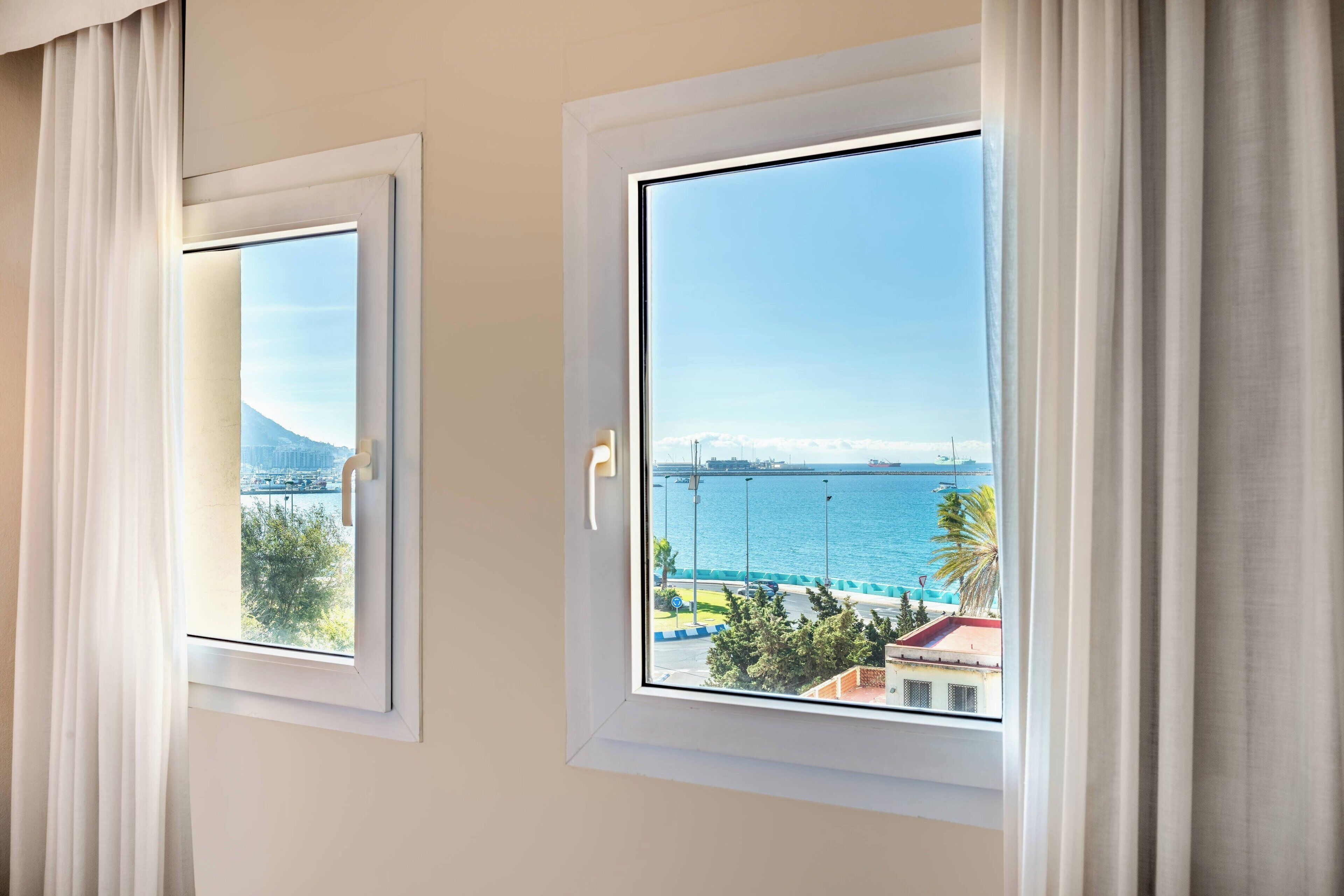 standard room, 1 queen bed | view from room