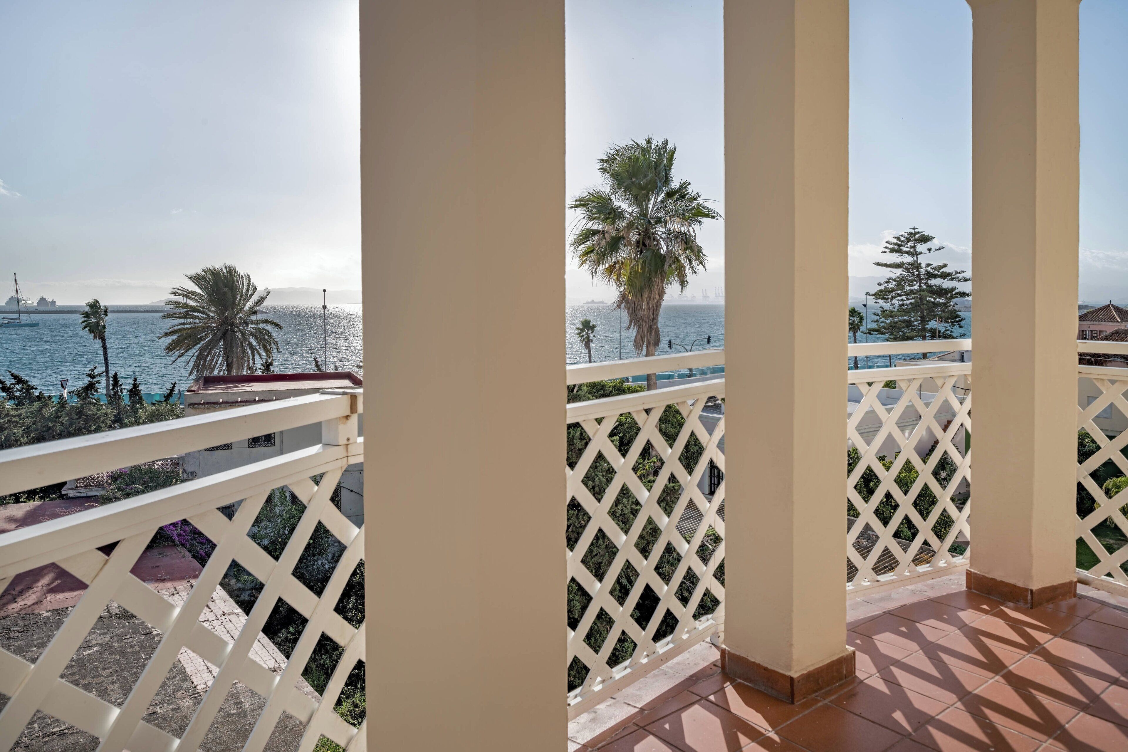 1 bedroom, premium bedding, minibar, desk