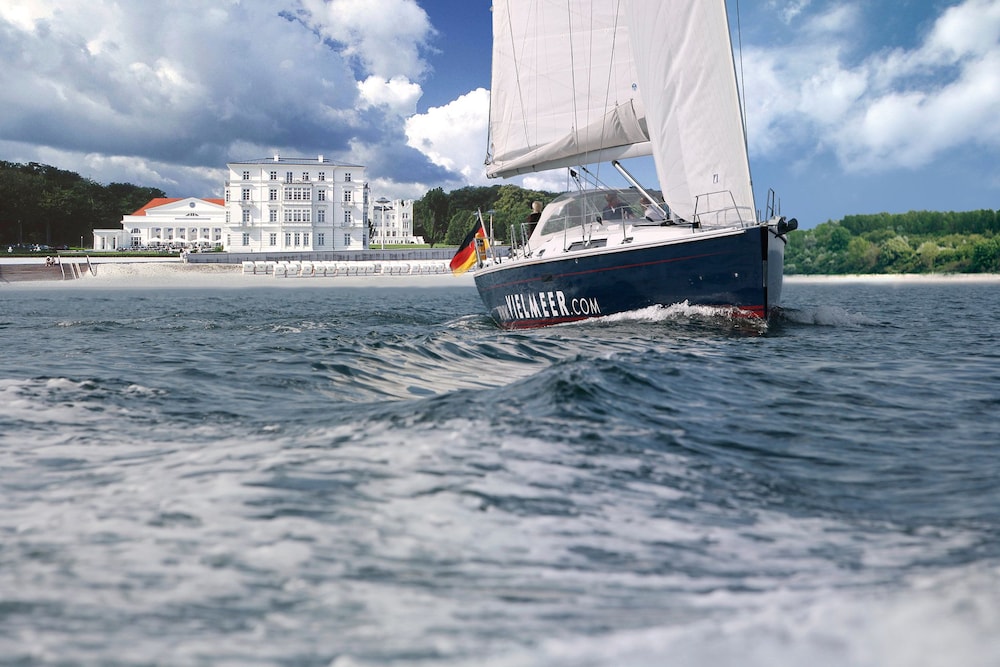 Grand Hotel Heiligendamm by null