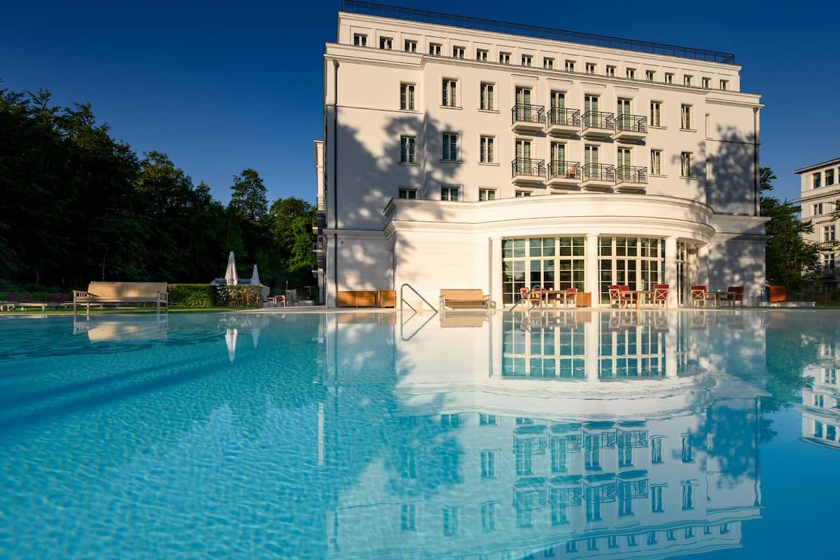 indoor pool, outdoor pool, pool loungers