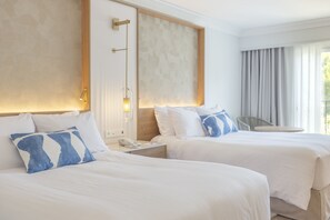 Standaard kamer, 2 tweepersoonsbedden, niet-roken | Uitzicht op het resort