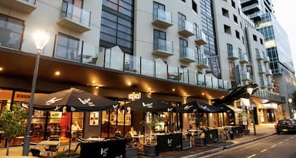 Mantra Hindmarsh Square Adelaide