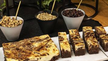 Esmorzar diari d'estil bufet (53 BRL per persona)