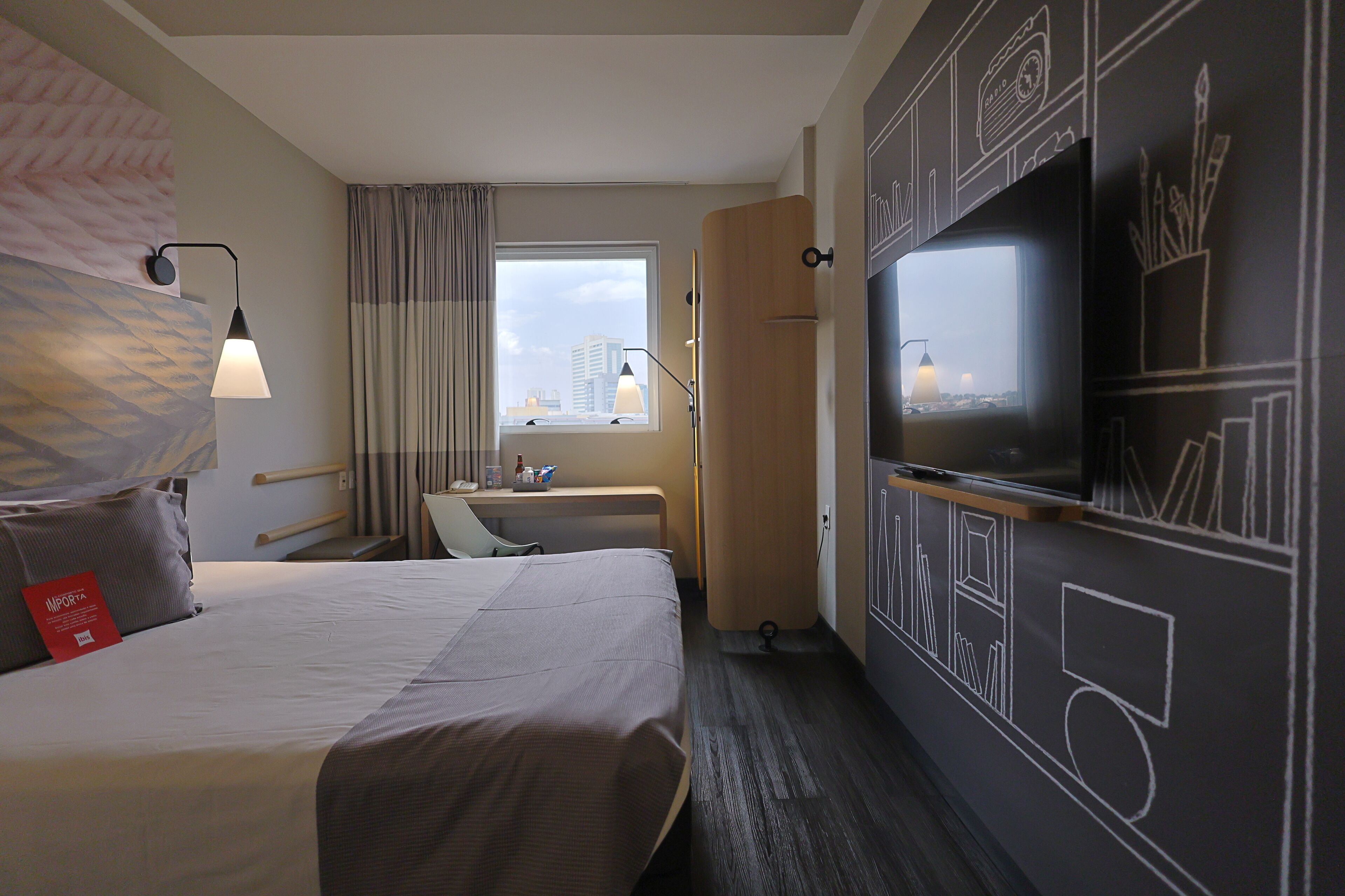 superior room, 1 double bed | minibar, desk, soundproofing, free wifi