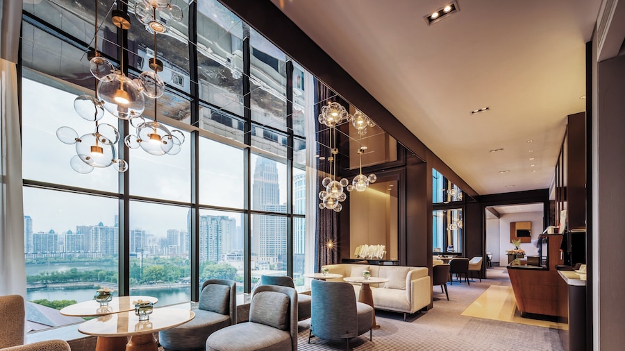 voco Wuhan Xinhua by IHG