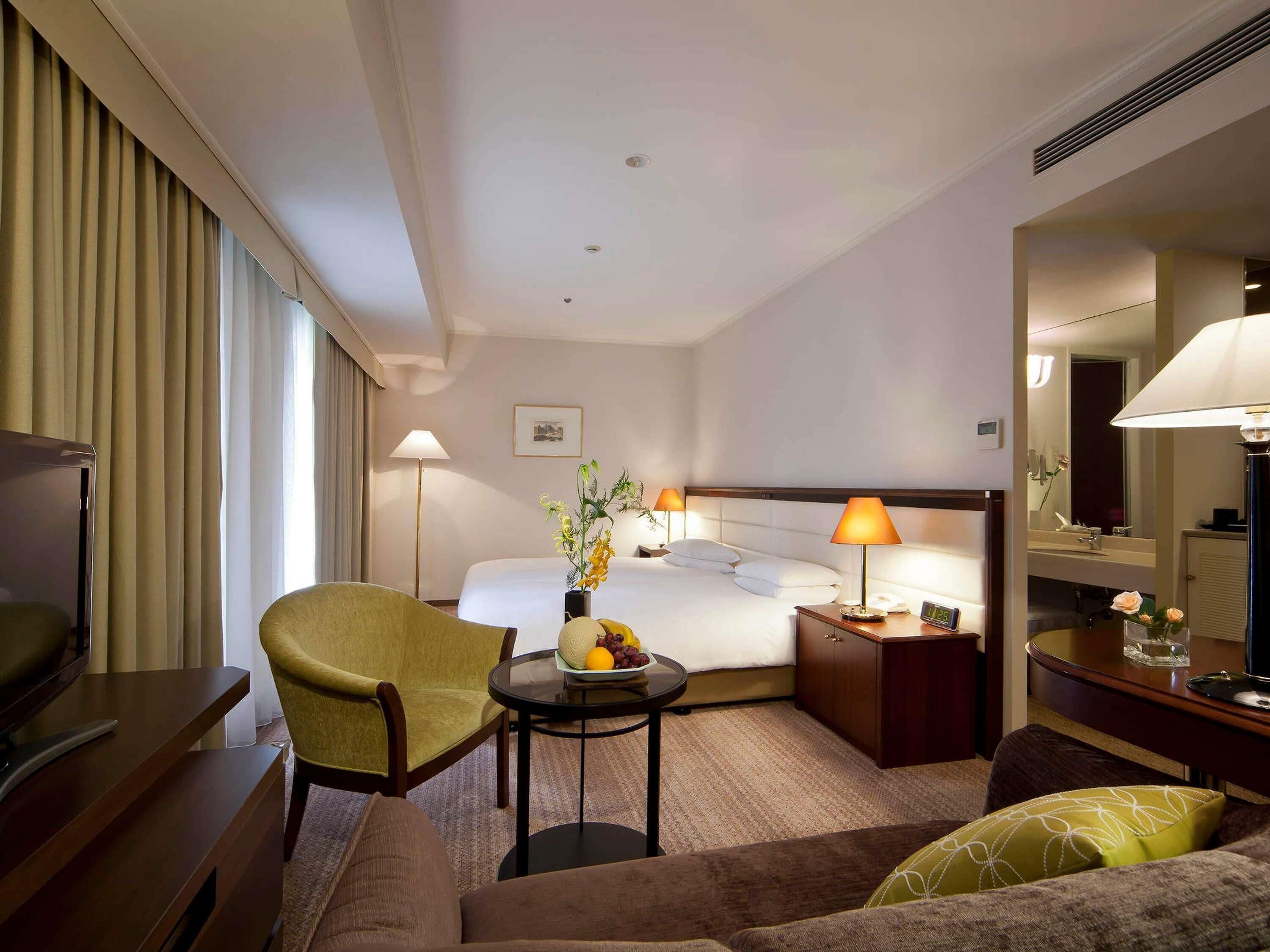 Down duvets, minibar, in-room safe, desk