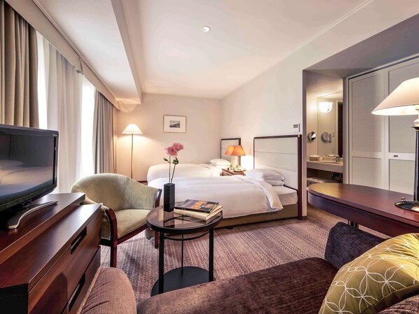 Deluxe-Zweibettzimmer, 2 Einzelbetten | 1 Schlafzimmer, Daunenbettdecken, Minibar, Zimmersafe