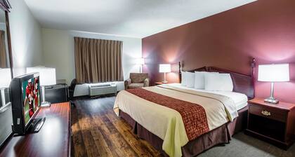 Red Roof Inn PLUS+ Danville, KY