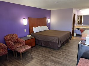 Standard Room, 1 King Bed, Non Smoking, Refrigerator & Microwave