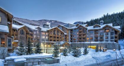 First Tracks Lodge, by Lodging Ovations